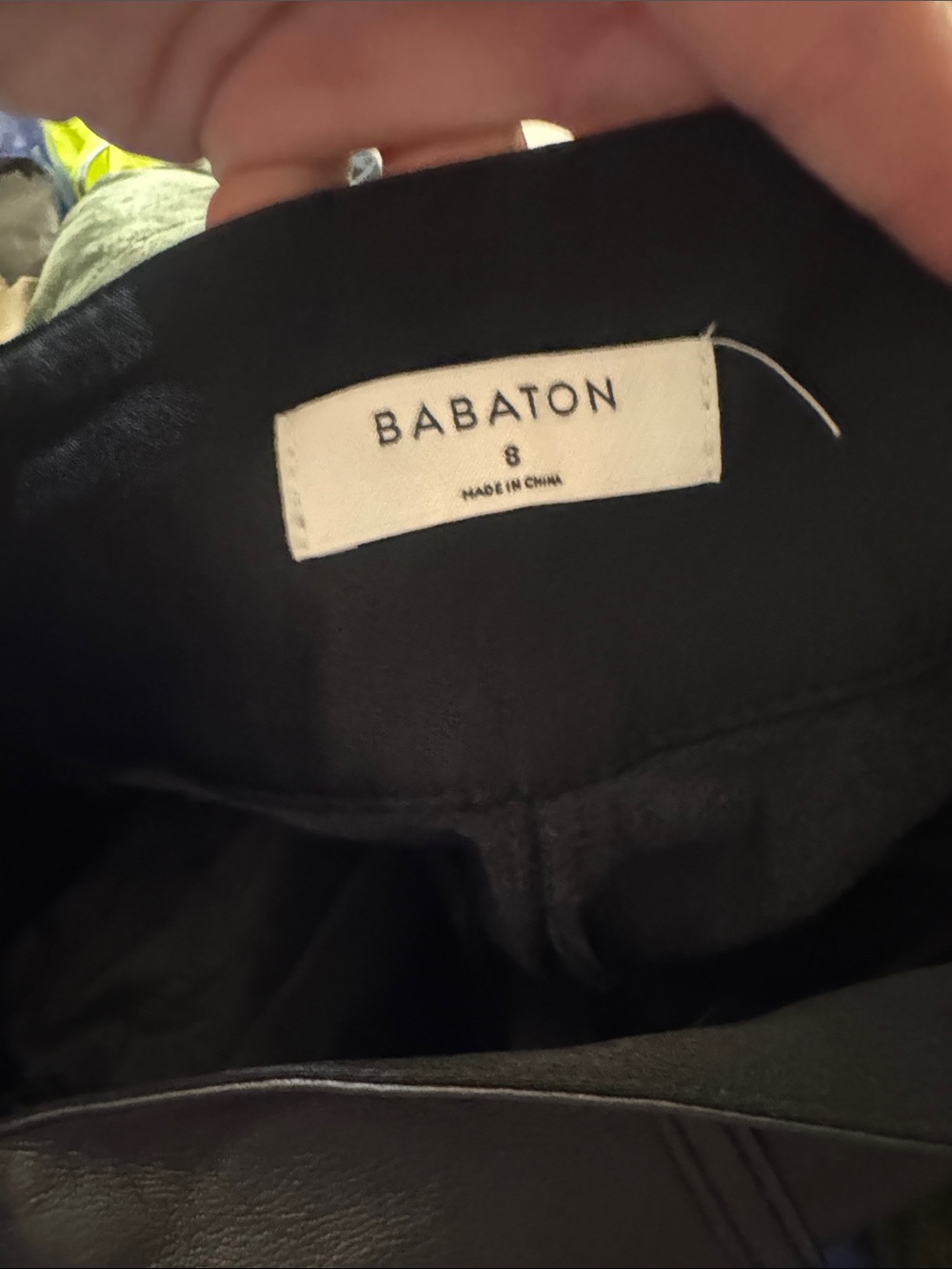 Babaton Aritzia Size 8 Black Command Cropped Vegan Leather Pants - Picture 6 of 6